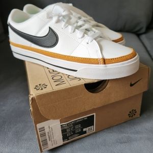 Nike Court Legacy Next Nature